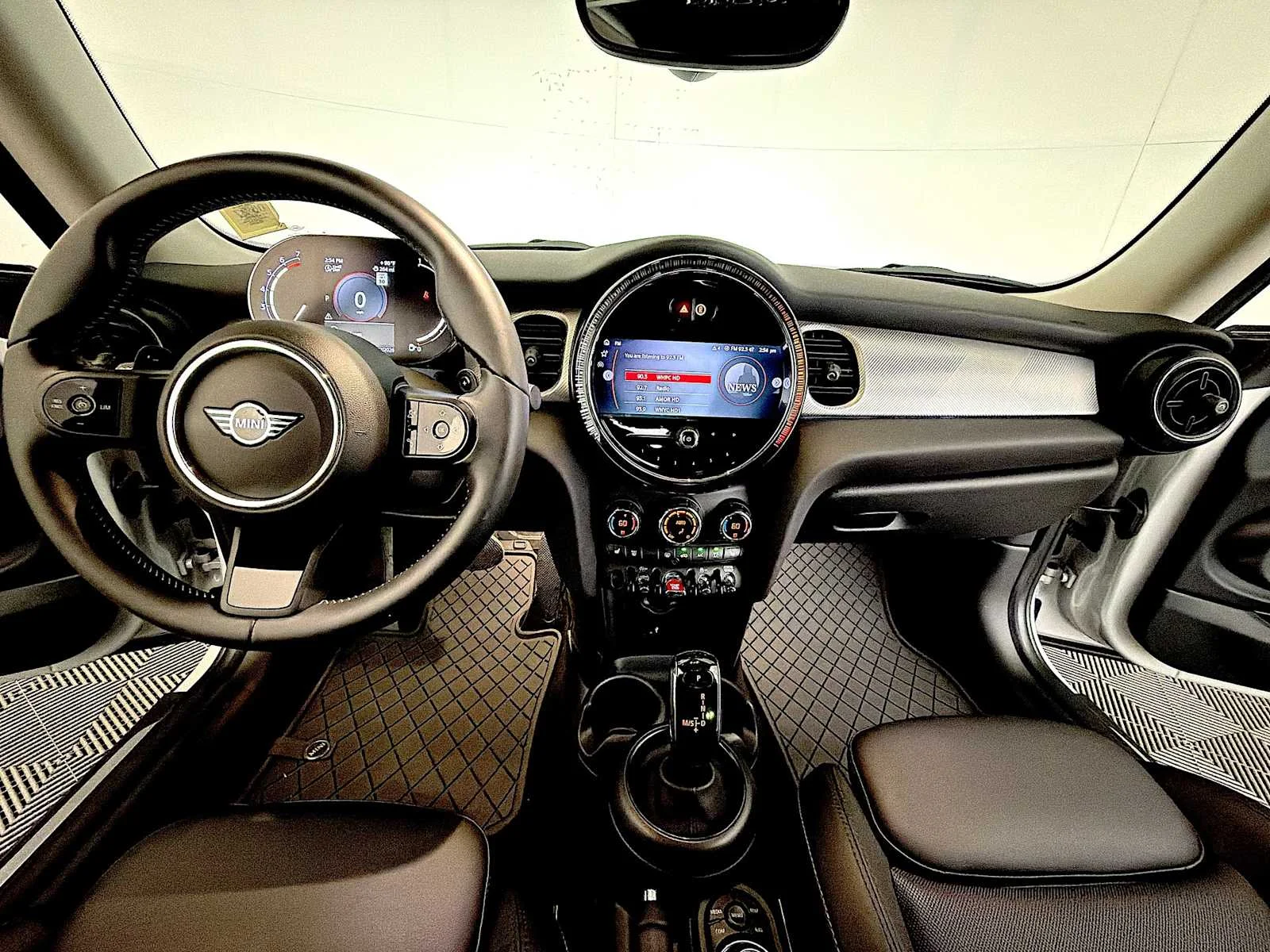 Used 2023 White Silver Metallic MINI Cooper S image 14