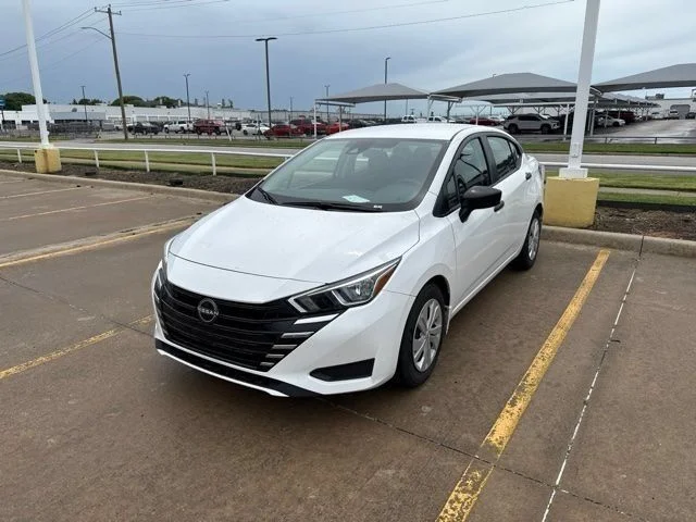Used 2024 White Nissan 1.6 S image 2