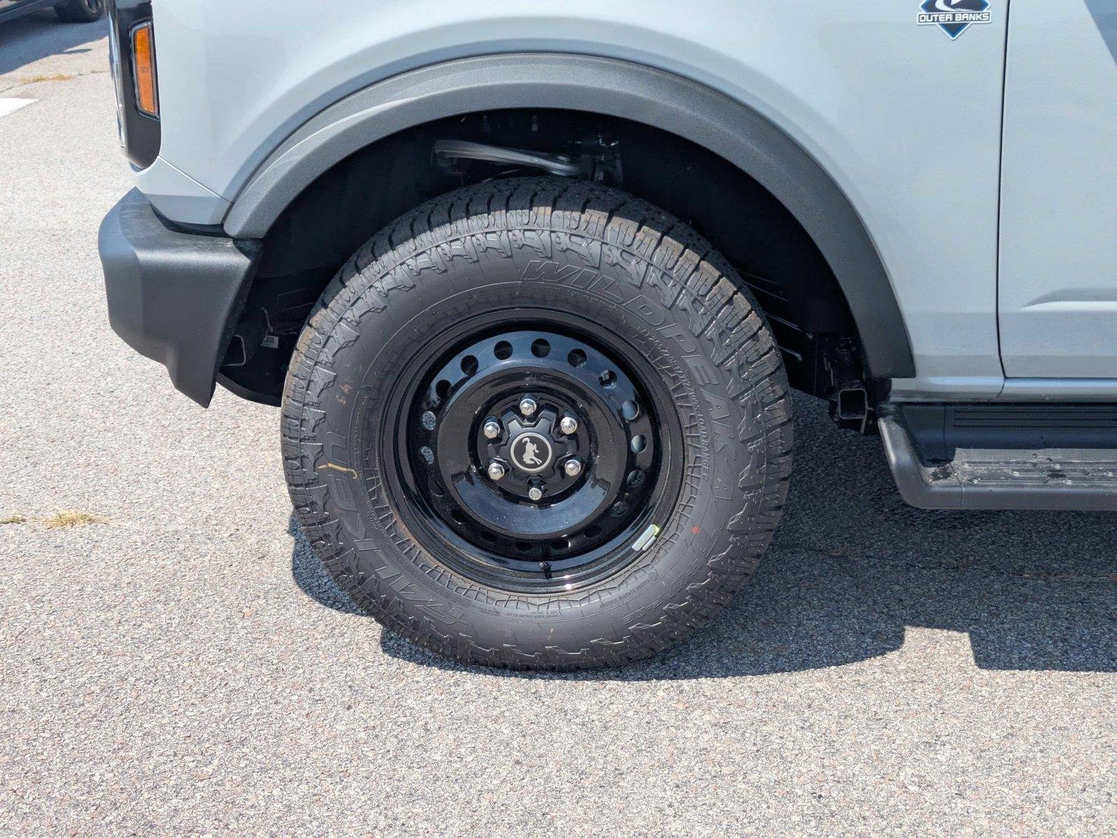 New 2026 Avalanche Gray Ford Outer Banks® image 10