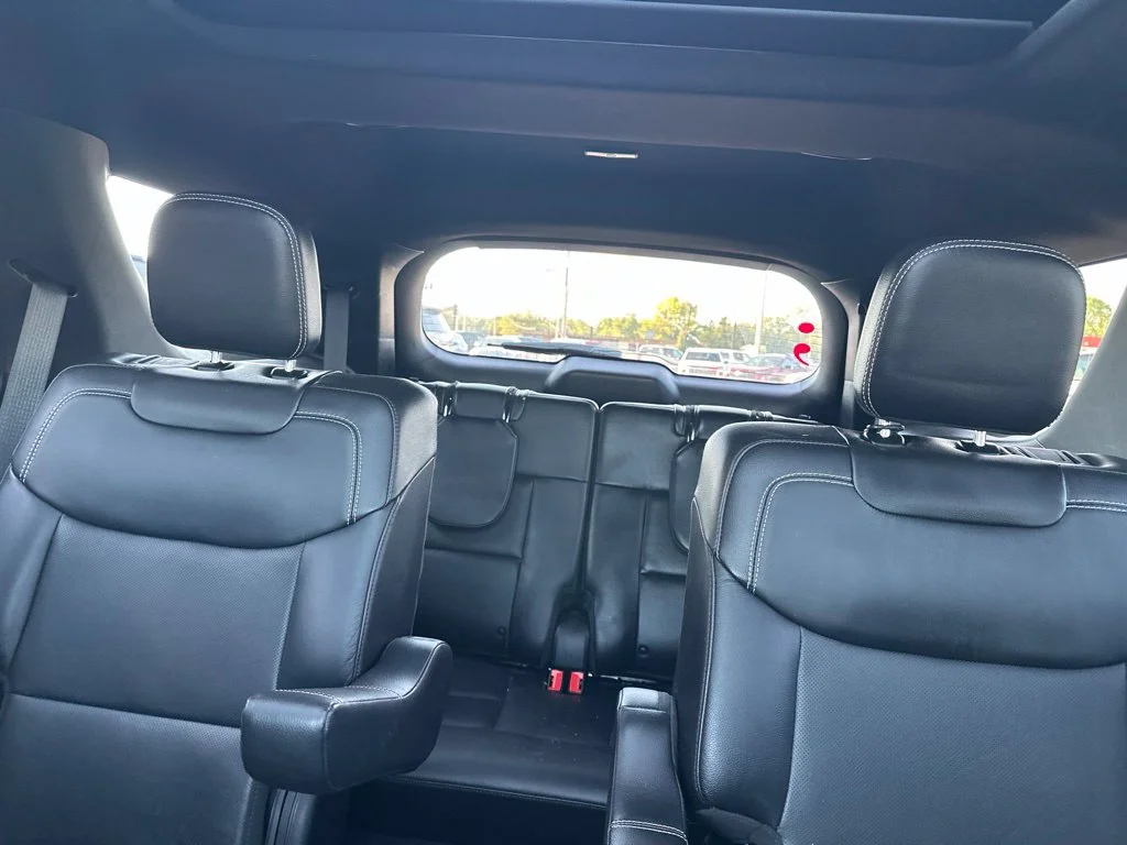 Used 2023 Silver Ford ST image 24
