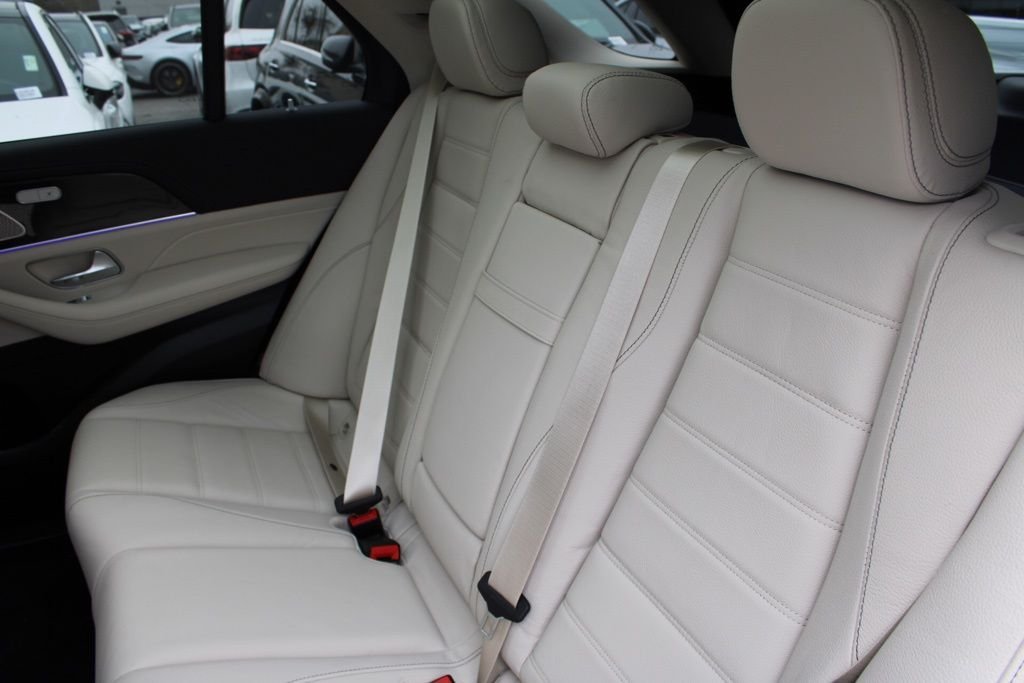 2025 Mercedes-Benz GLE GLE580 - Photo 30