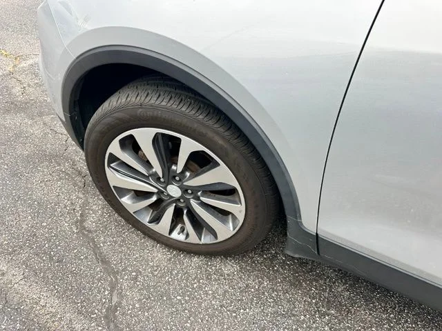 Used 2022 Silver Buick Preferred image 28