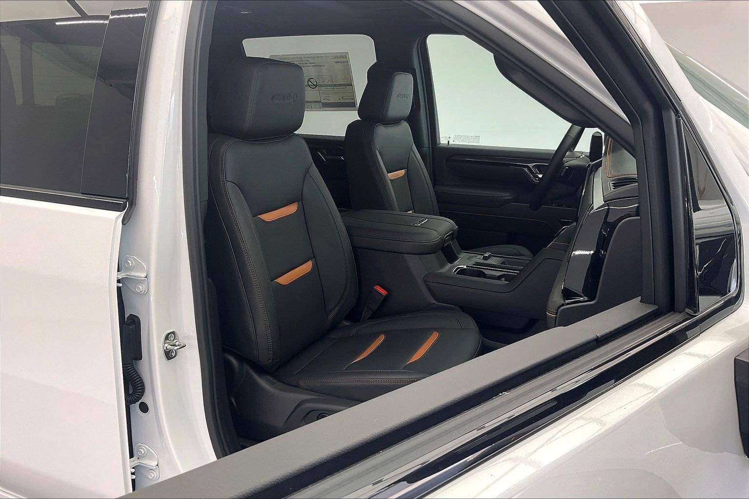 2026 GMC Sierra 2500HD AT4 - Photo 9