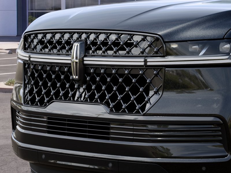 New 2027 Infinite Black Metallic Clearcoat Lincoln Reserve L image 17