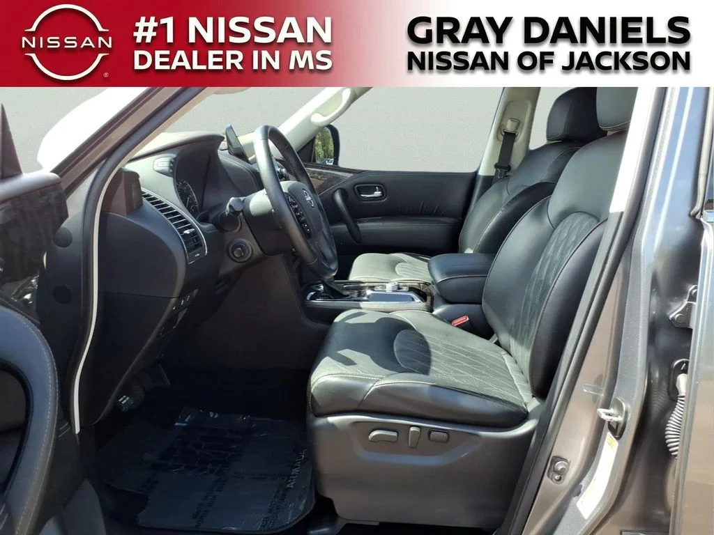 Used 2023 Gray Nissan Platinum image 22