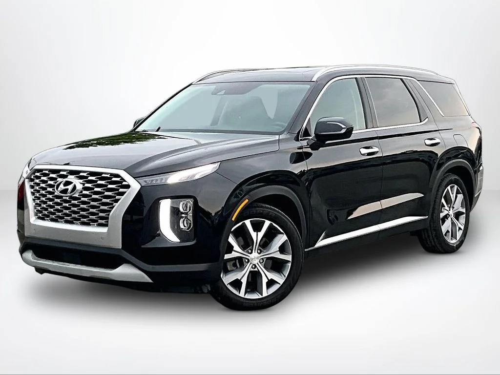 Used 2022 Black Hyundai SEL image 2