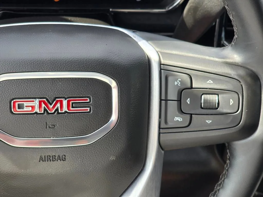 Used 2023 Blue GMC Elevation image 18