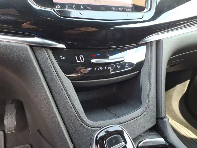 Used 2022 Black Cadillac Premium Luxury image 27