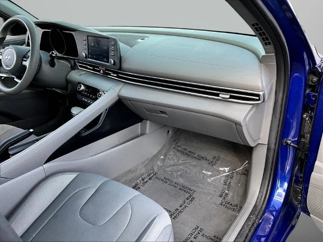 Used 2023 Blue Hyundai SEL image 30