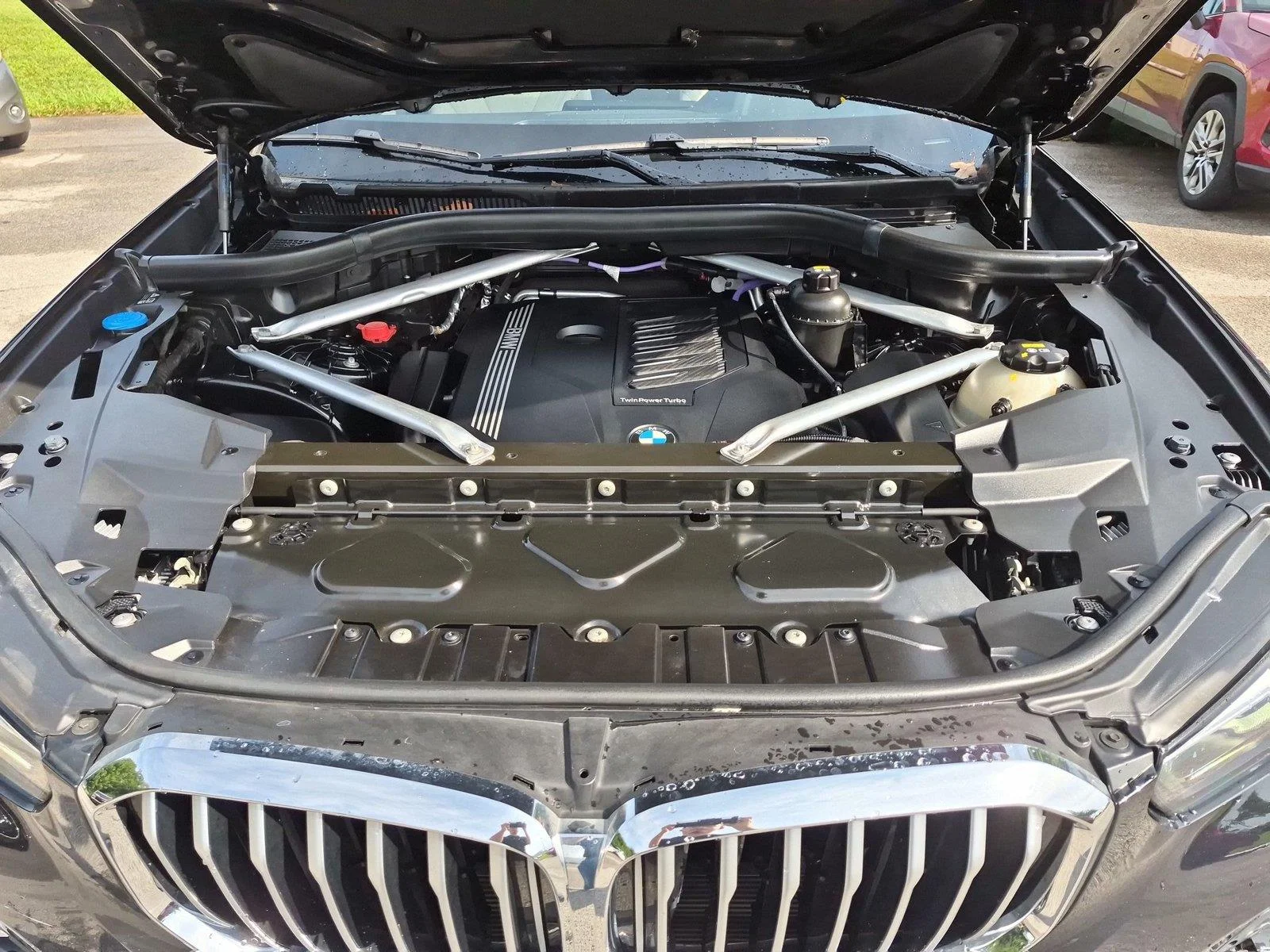 Used 2021 Black Sapphire Metallic BMW xDrive40i image 41
