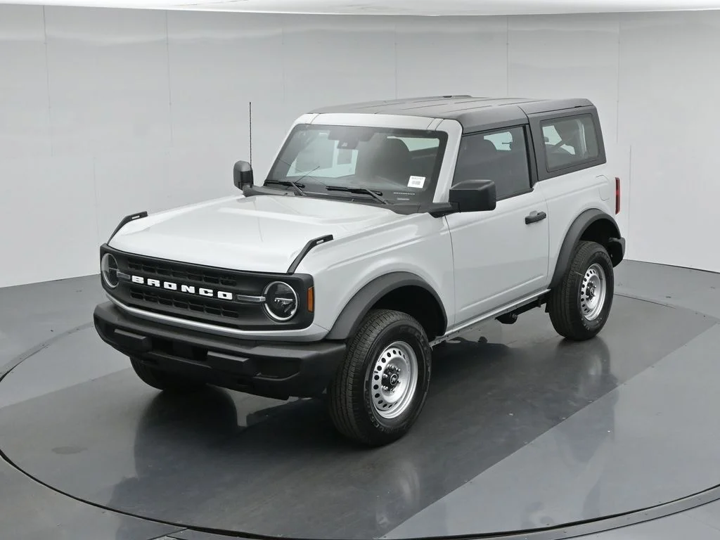 New 2026 Avalanche Gray Ford Base image 33