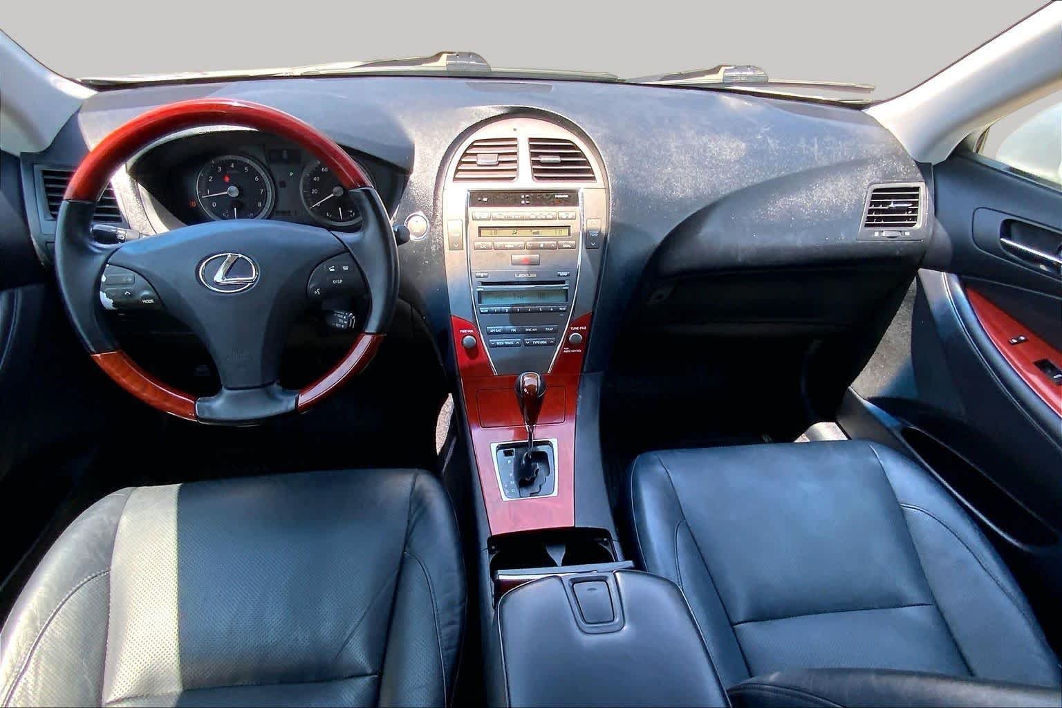 Used 2007 Tungsten Metallic Lexus  image 13