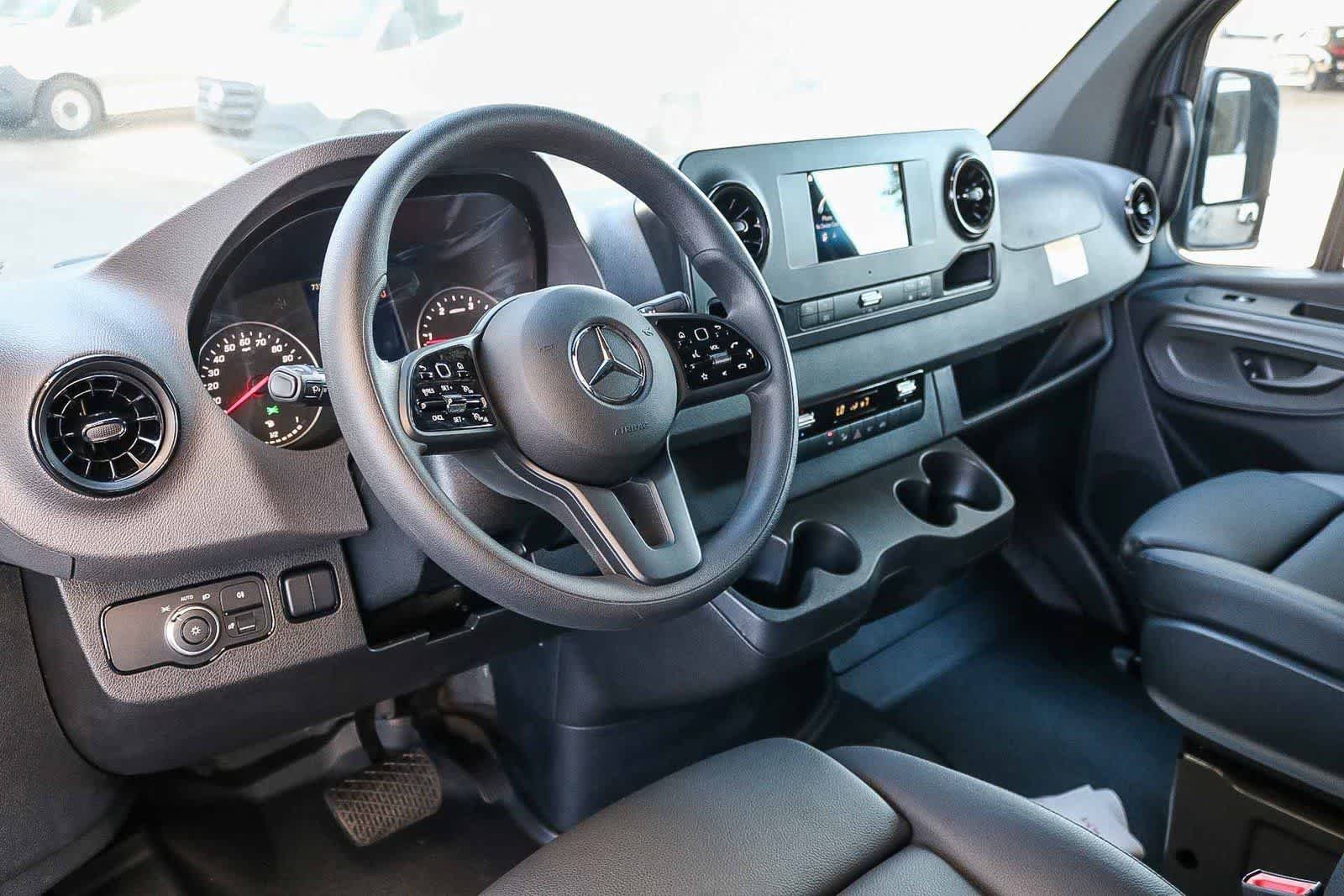 2024 Mercedes-Benz Sprinter Cargo Van Base - Photo 39