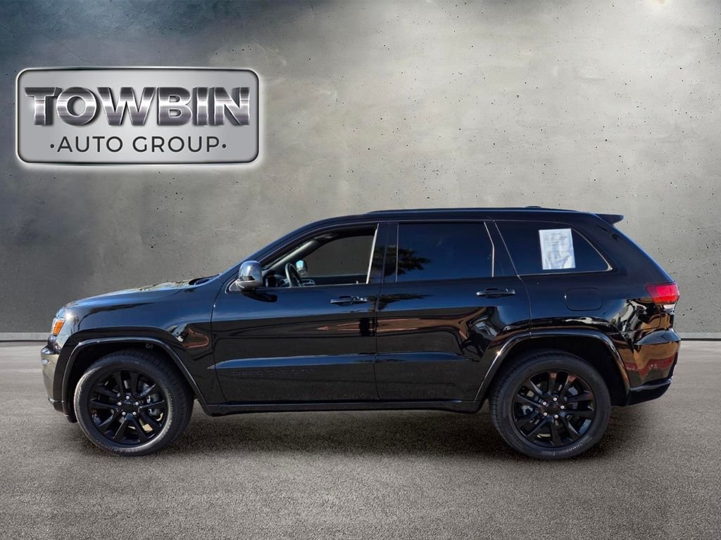 Used 2021 Black Jeep Laredo X image 7