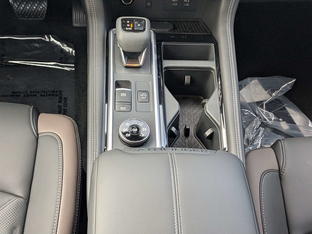 New 2026 Boulder Gray Pearl Nissan Platinum image 19