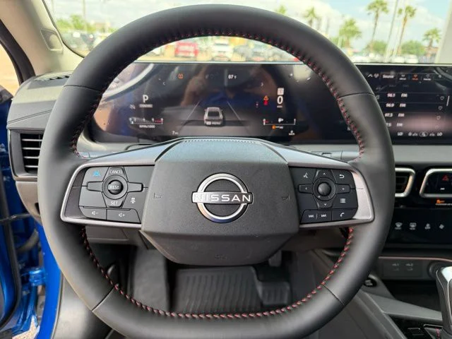 New 2026 Bluestone Pearl / Super Black Two-tone Nissan SR image 9