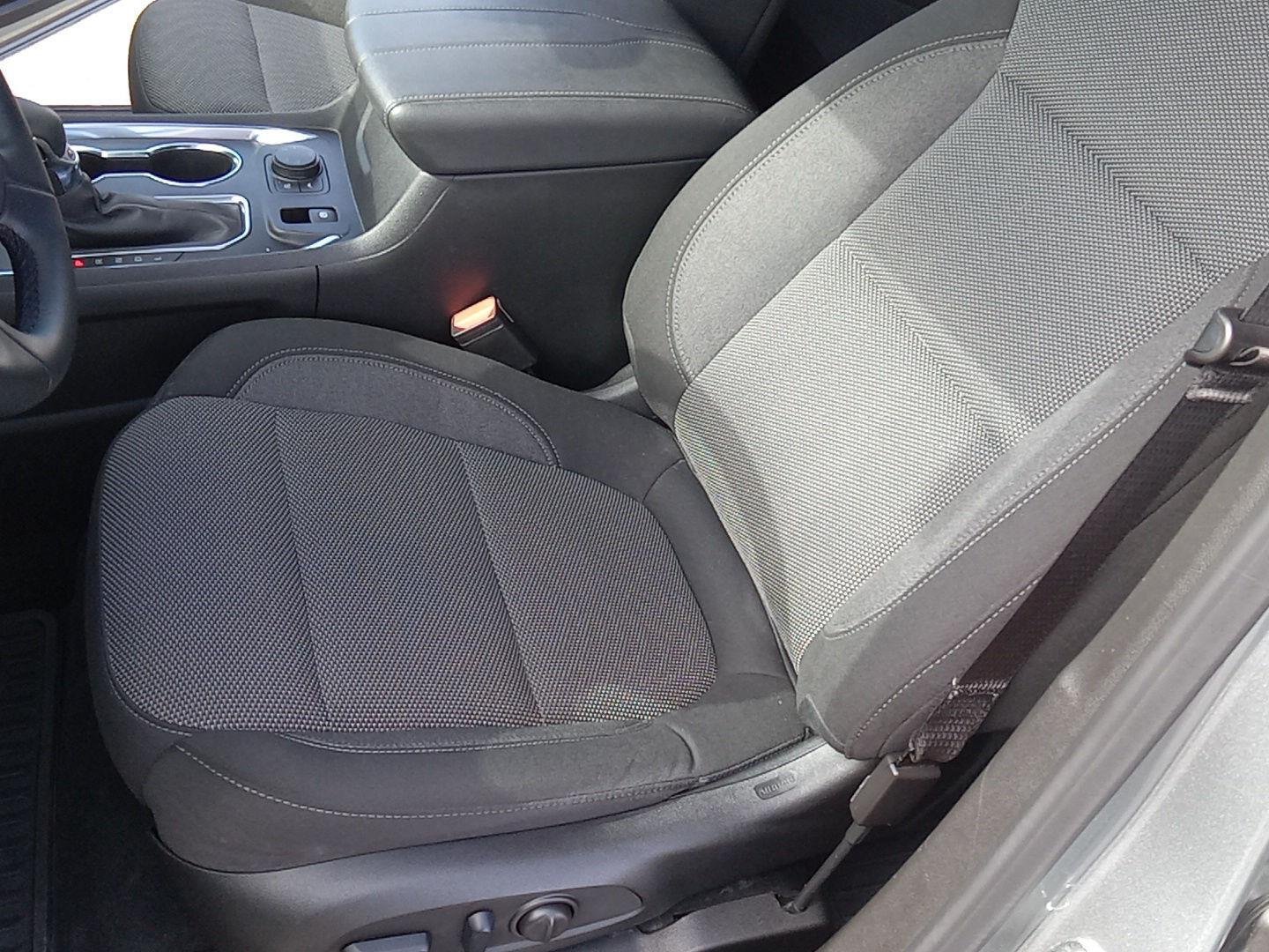 Certified 2023 Chevrolet Traverse 1LT with VIN 1GNEVGKW5PJ313963 for sale in Kansas City