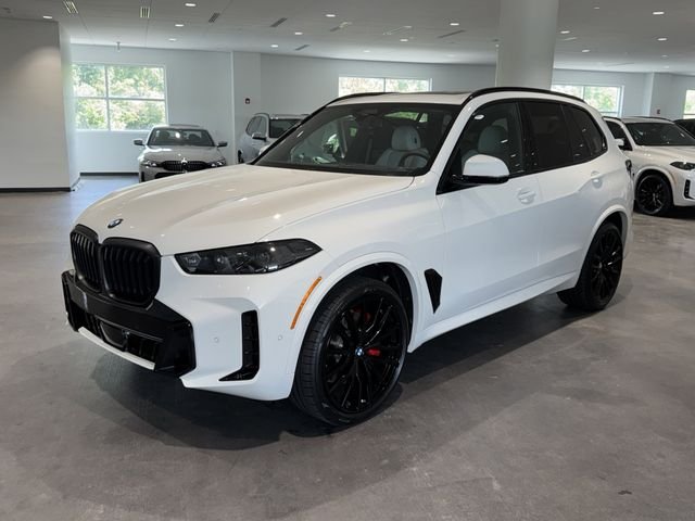 New 2026 Alpine White BMW sDrive40i image 3