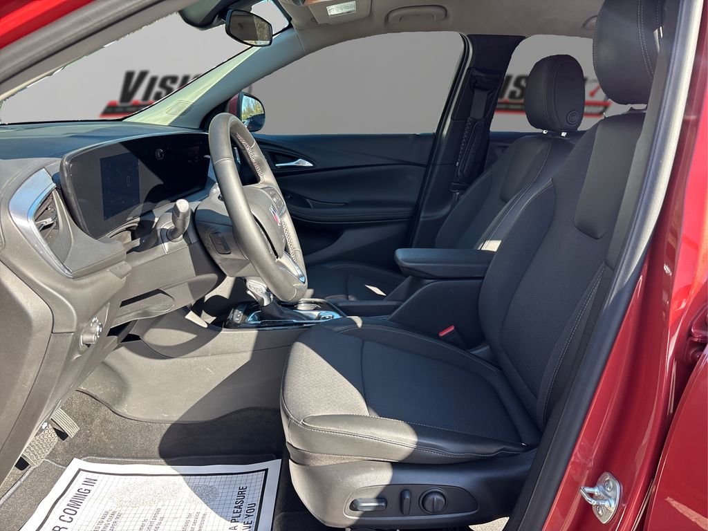 Used 2024 Red Buick Preferred image 9