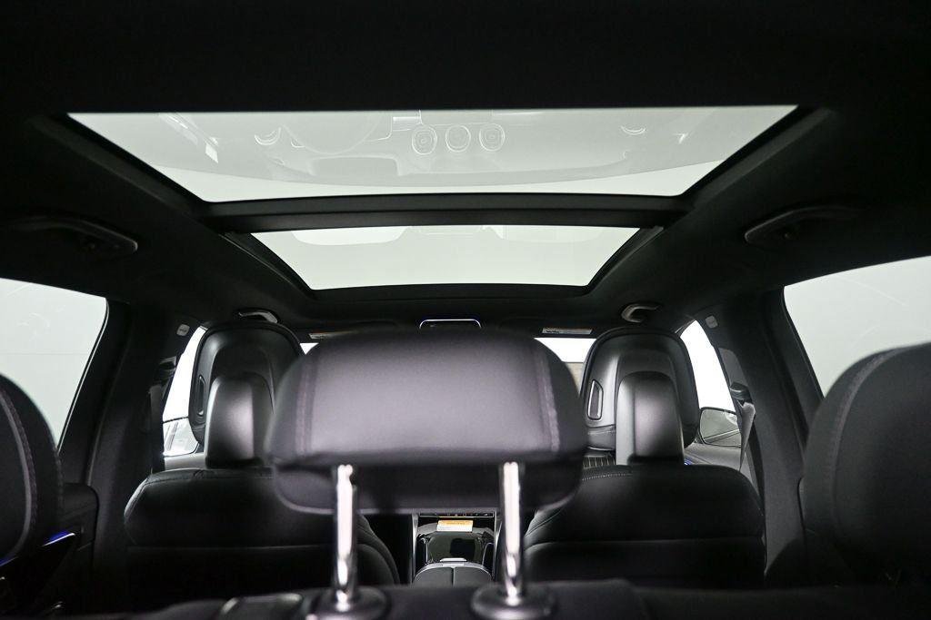 New 2026 Obsidian Black Metallic Mercedes-Benz GLC 300 image 20