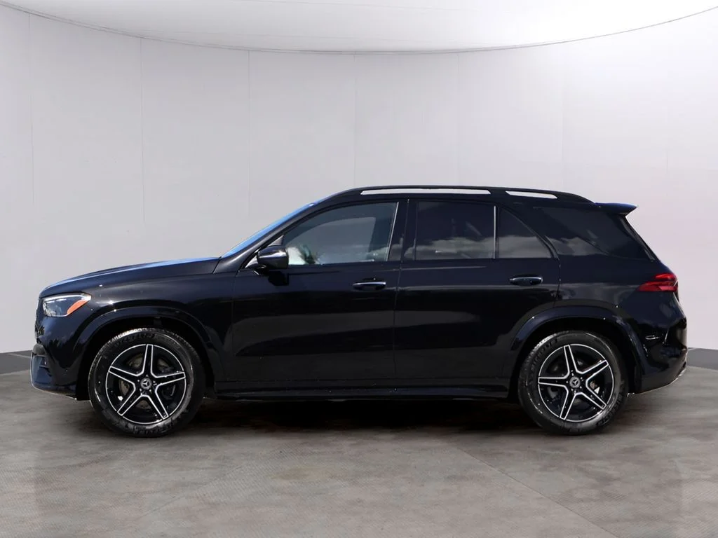New 2026 Obsidian Black Metallic Mercedes-Benz GLE 450 image 4
