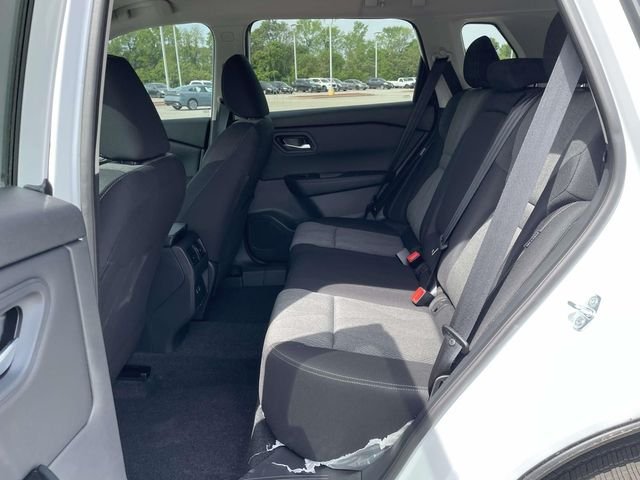 2026 Nissan Rogue SV - Photo 10