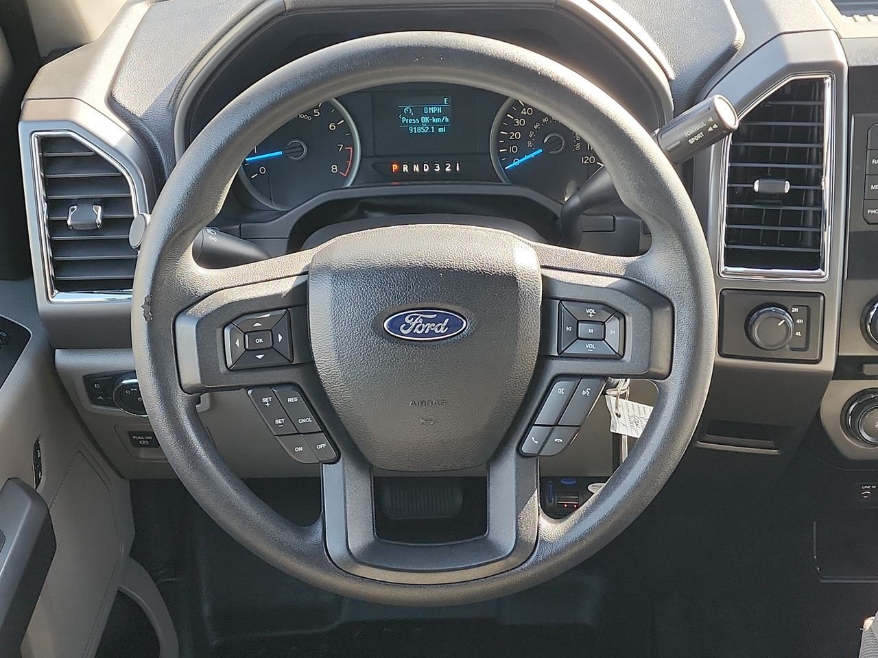 Used 2015 Silver Ford XL image 18