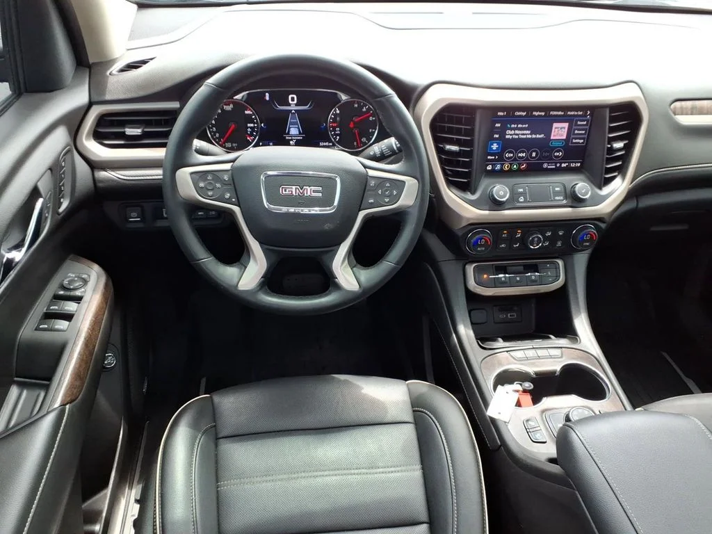 Used 2023 Black GMC Denali image 14