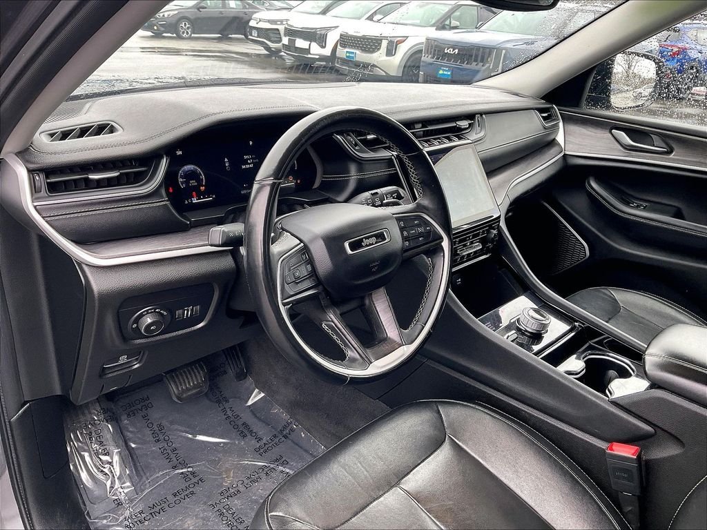 Used 2021 Gray Jeep Limited image 8