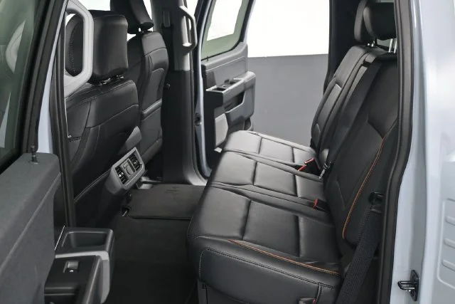 New 2027 Glacier Gray Metallic Tri-Coat Ford F-250® Lariat® image 5