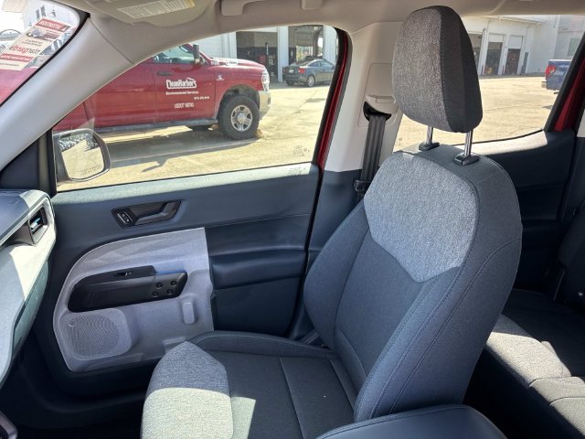 Used 2025 Red Ford XLT image 39