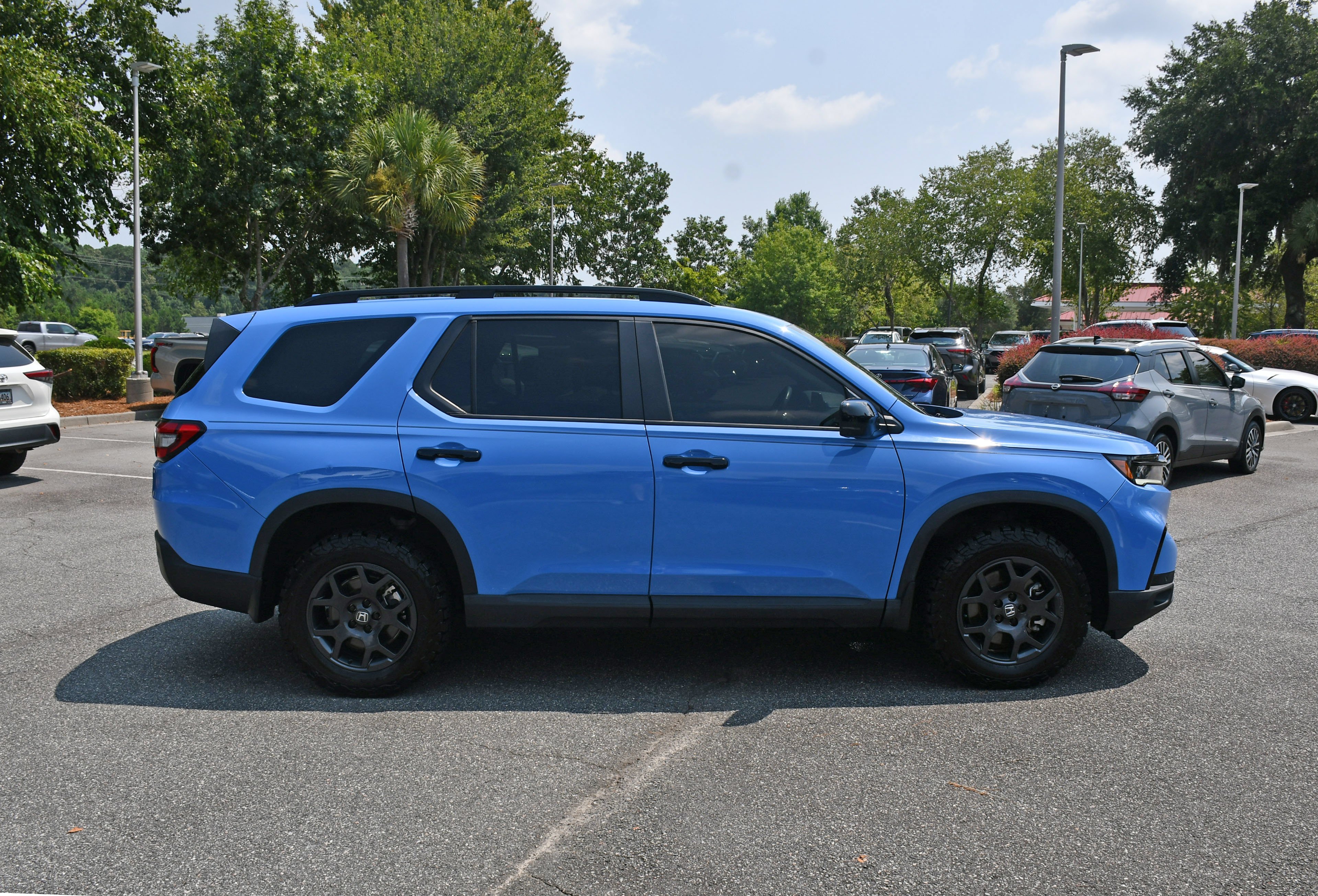 Used 2024  Honda TrailSport image 5