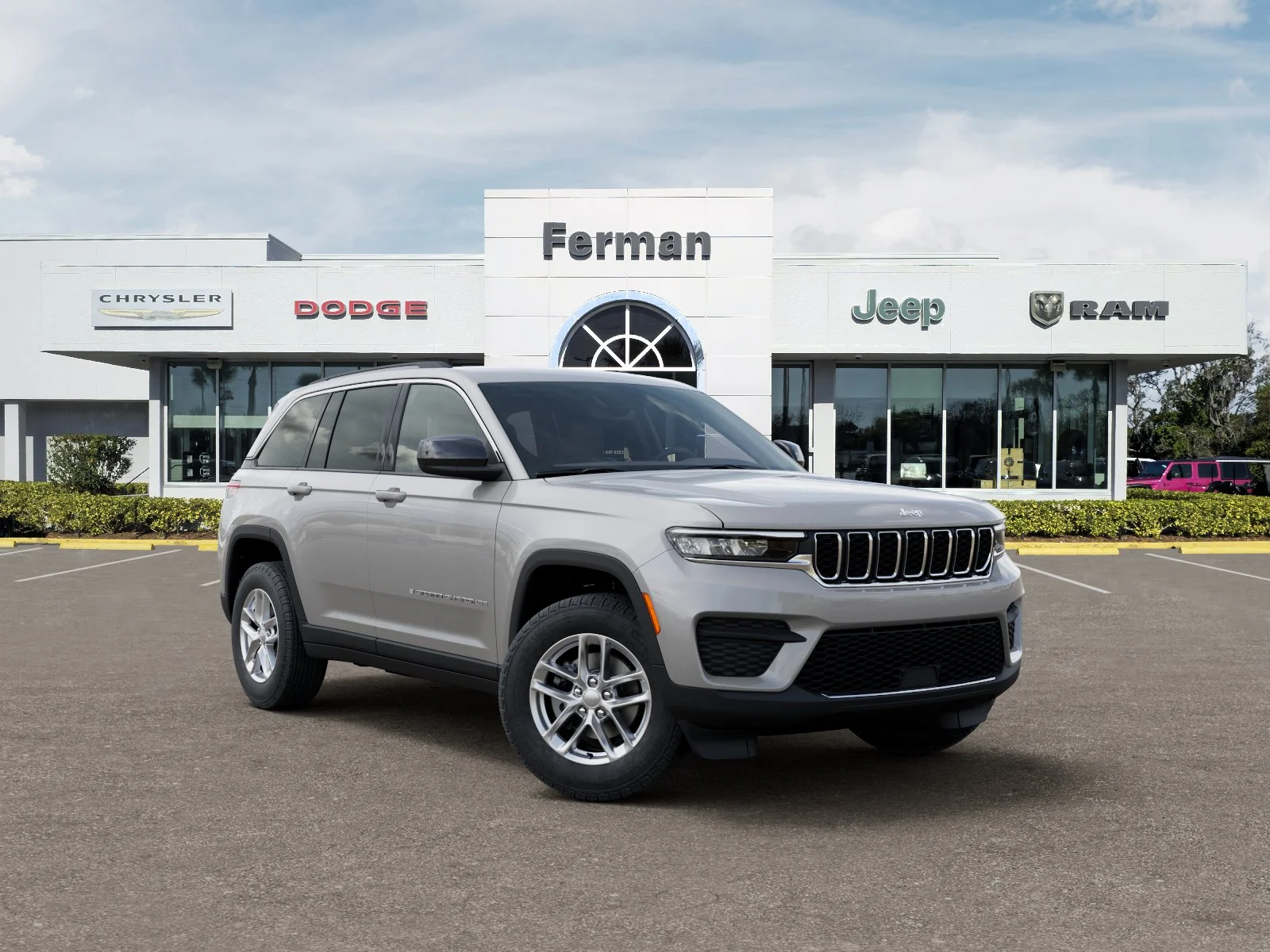 New 2026 Silver Zynith Jeep Laredo X image 35