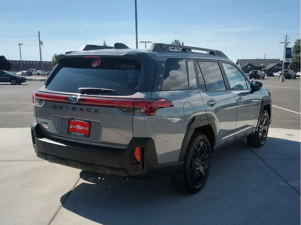 New 2026 RIVER ROCK PEARL Subaru Limited XT image 3