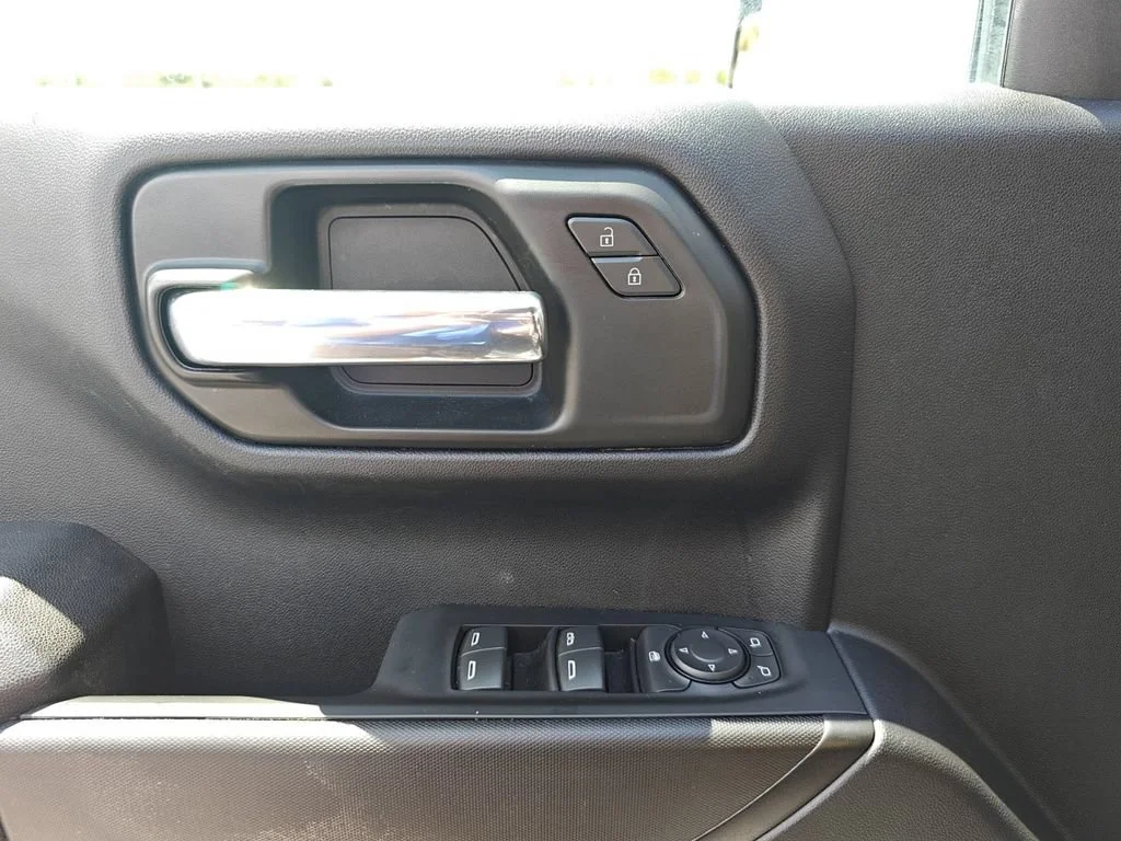 Used 2024 Sterling Gray Metallic Chevrolet Custom image 27
