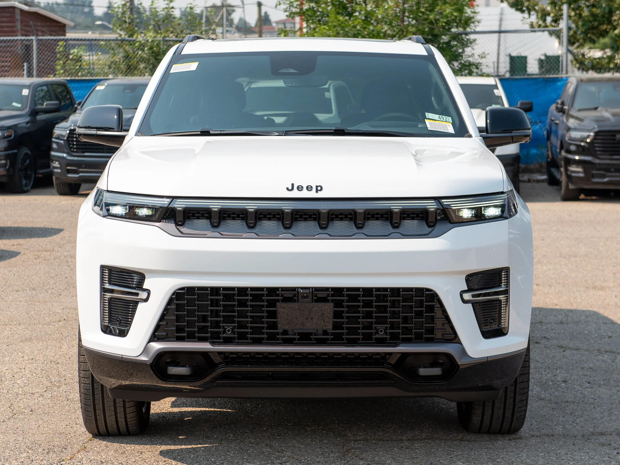 New 2026 White Jeep Limited Reserve* image 9
