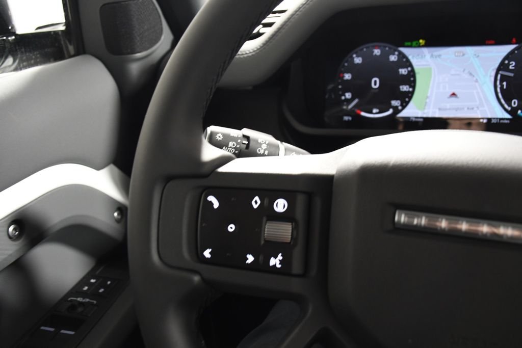 2026 Land Rover Defender S - Photo 29