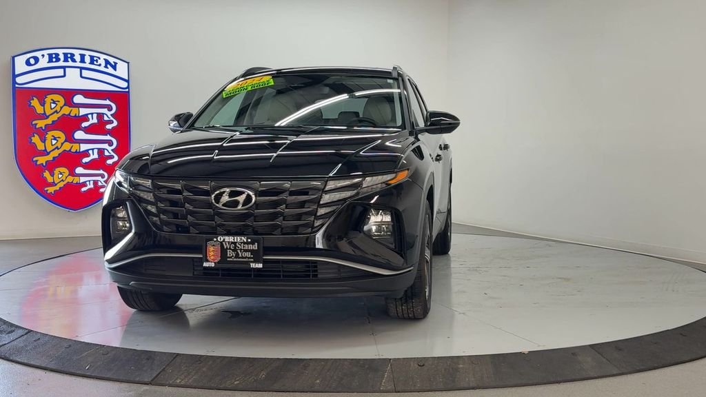 Used 2024 Black Pearl Hyundai SEL image 9