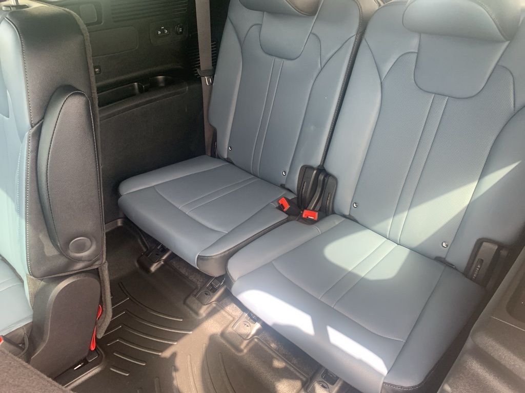 Used 2025 Blue Kia SX Prestige image 36