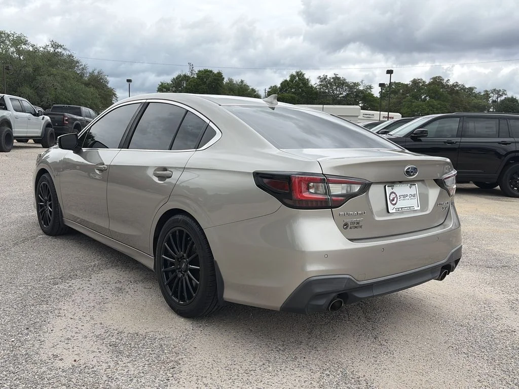 Used 2020 Gray Subaru Limited XT image 4