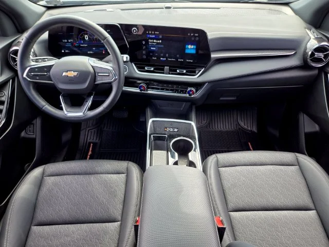 Used 2025 Gray Chevrolet LT image 14