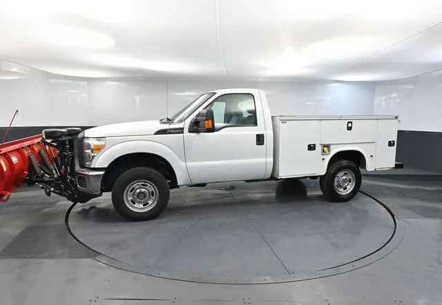 Used 2014 White Ford XL image 11