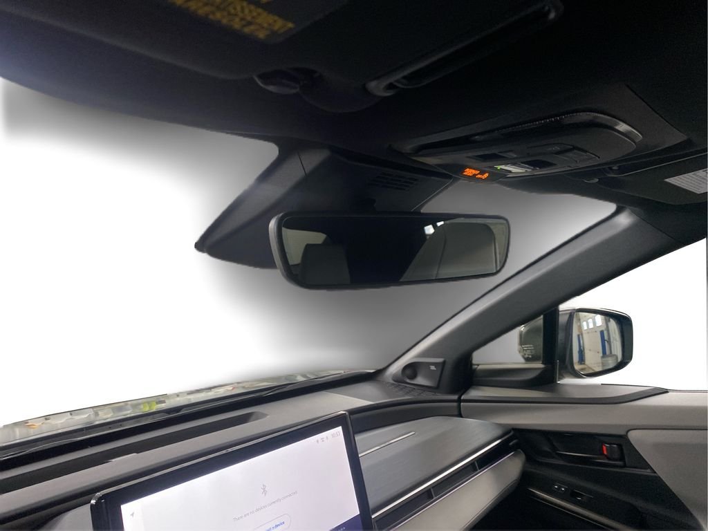 New 2026 Overcast Toyota  XSE image 10