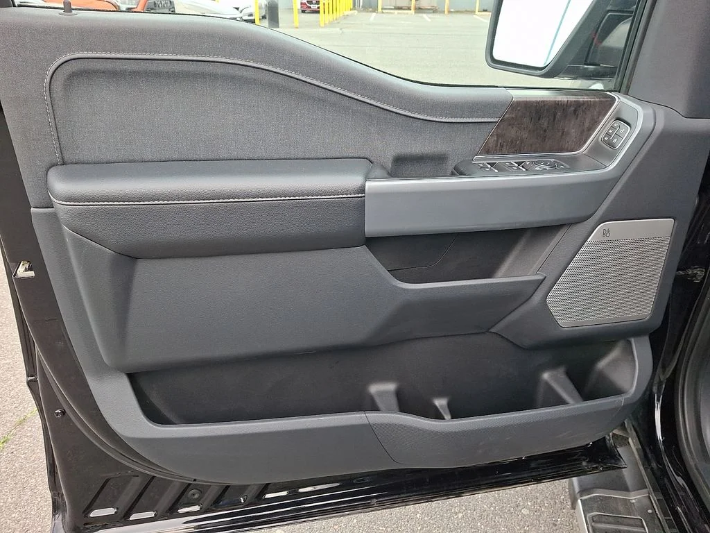 Certified Used 2022 Black Metallic Ford Lariat image 14