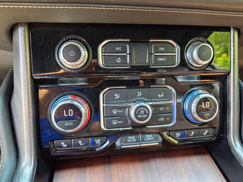 Used 2023 Black GMC Denali Ultimate image 37
