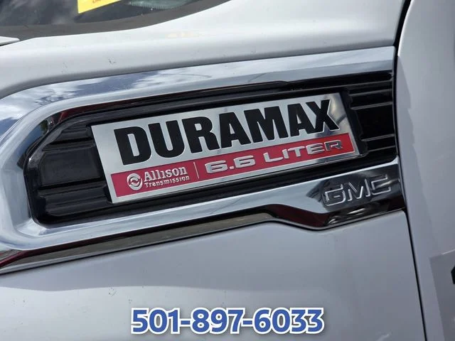Used 2021 White GMC Base image 10