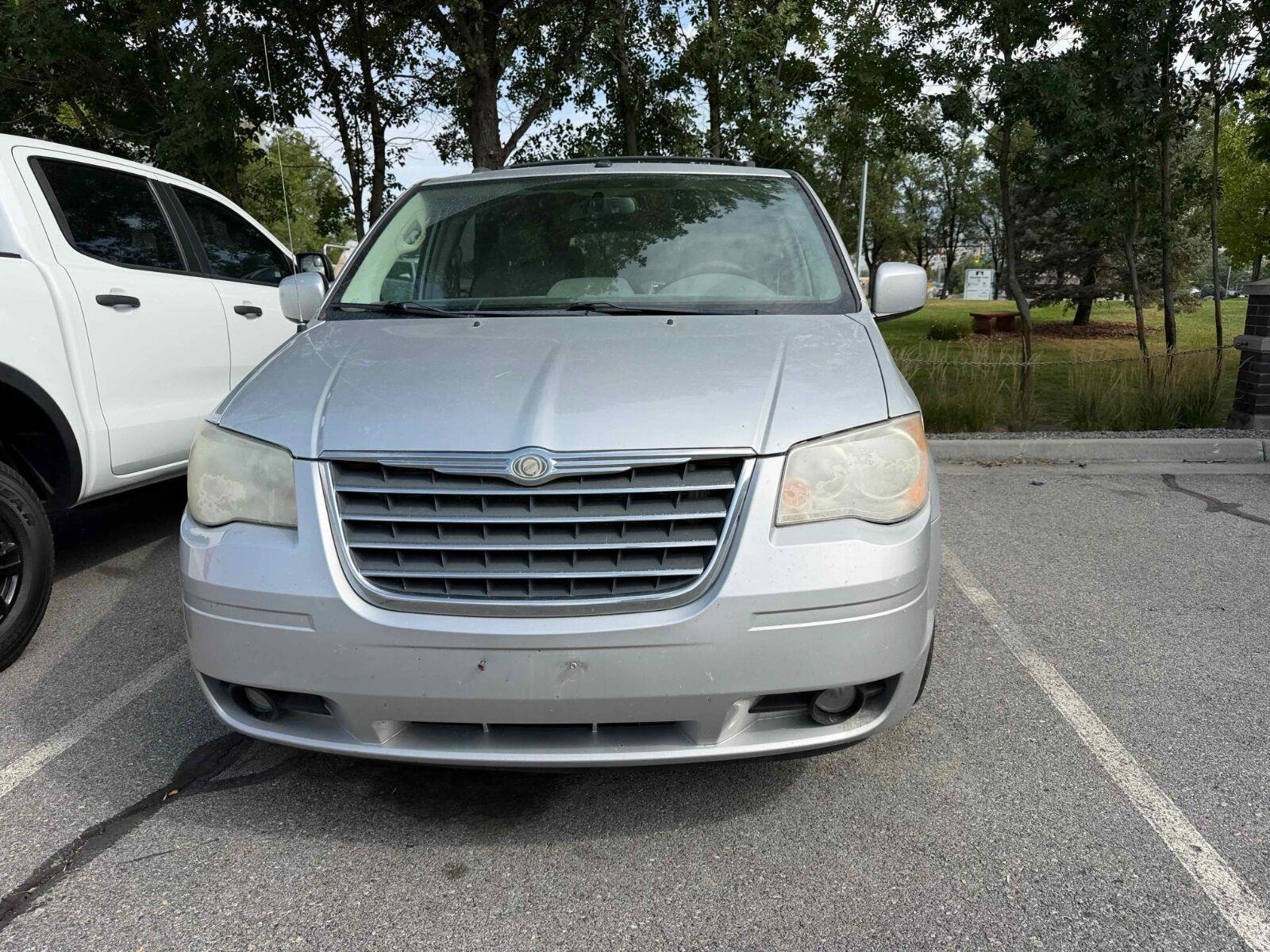 Used 2010 Chrysler Town & Country Touring with VIN 2A4RR5DX3AR150106 for sale in West Bountiful, UT