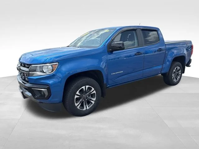 Used 2022 Bright Blue Metallic Chevrolet Z71 image 1