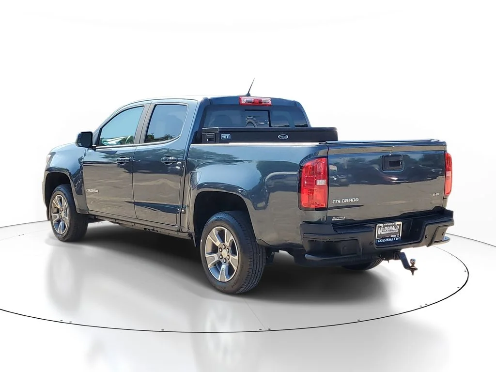 Used 2019 Gray Chevrolet Z71 image 4
