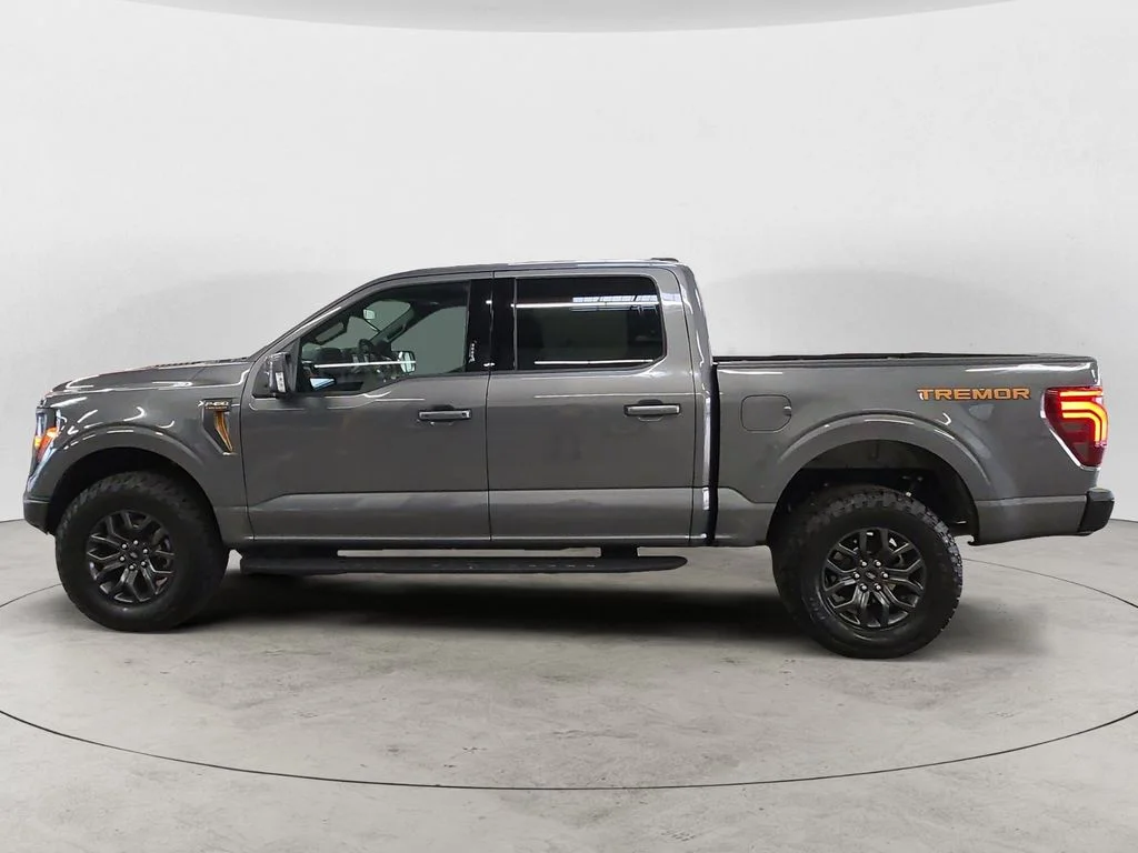 Used 2026 Gray Ford Tremor image 8